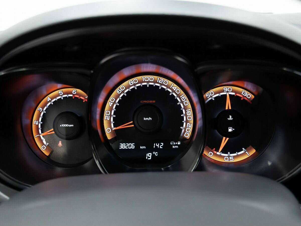 Купить Lada (ВАЗ) Vesta SW Cross, 2021, 38 000 км, фото №18