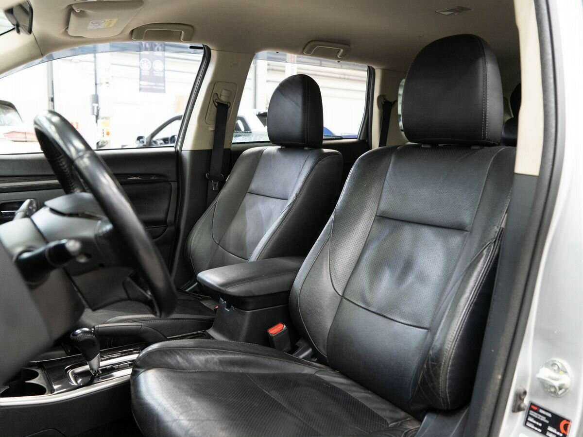Купить Mitsubishi Outlander, 2017, 191 000 км, фото №6