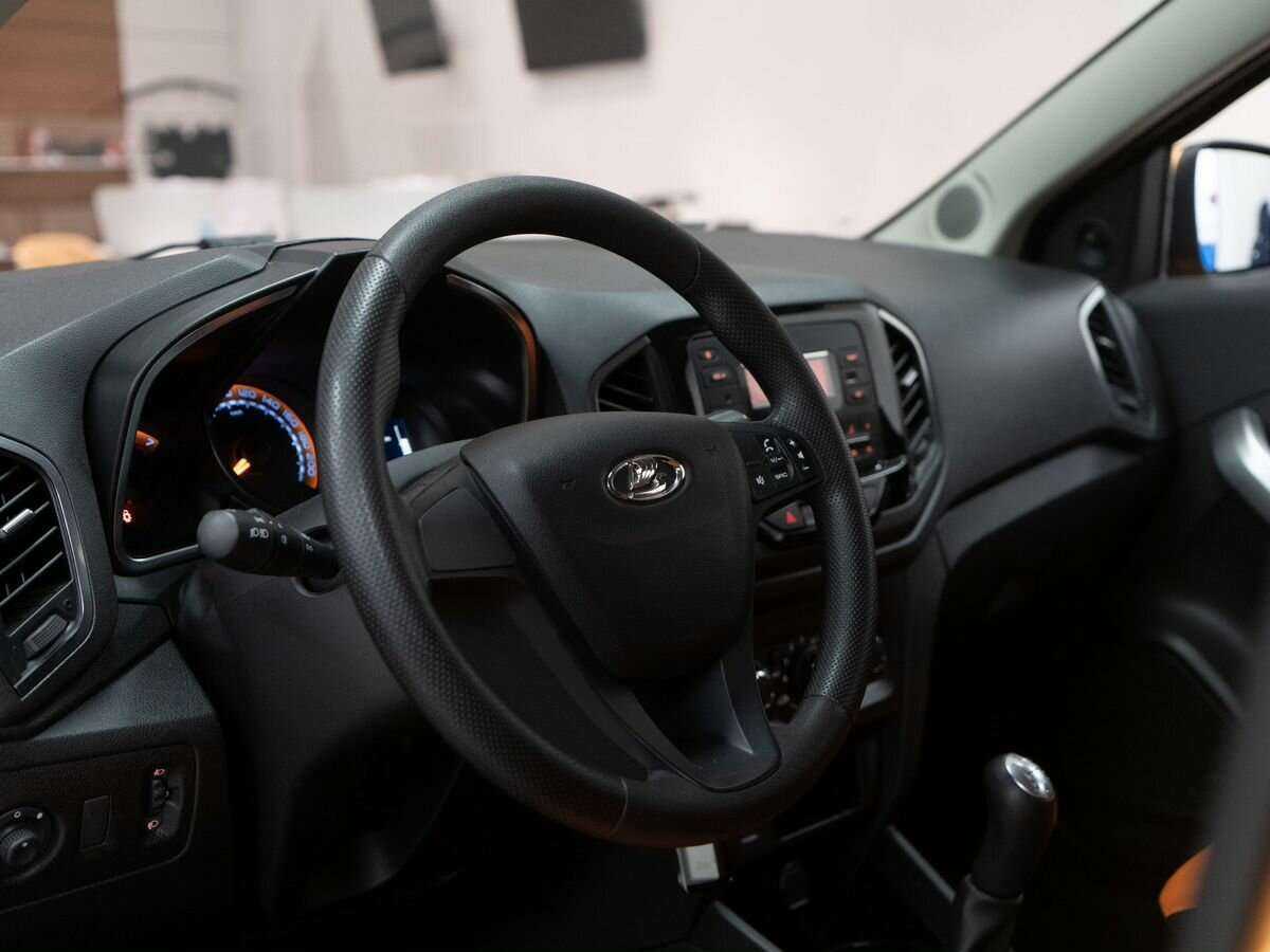 Купить Lada (ВАЗ) XRAY Cross, 2019, 61 000 км, фото №5