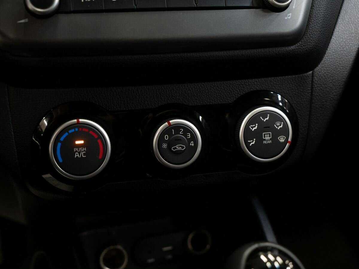 Купить Kia Rio, 2015, 88 315 км, фото №13