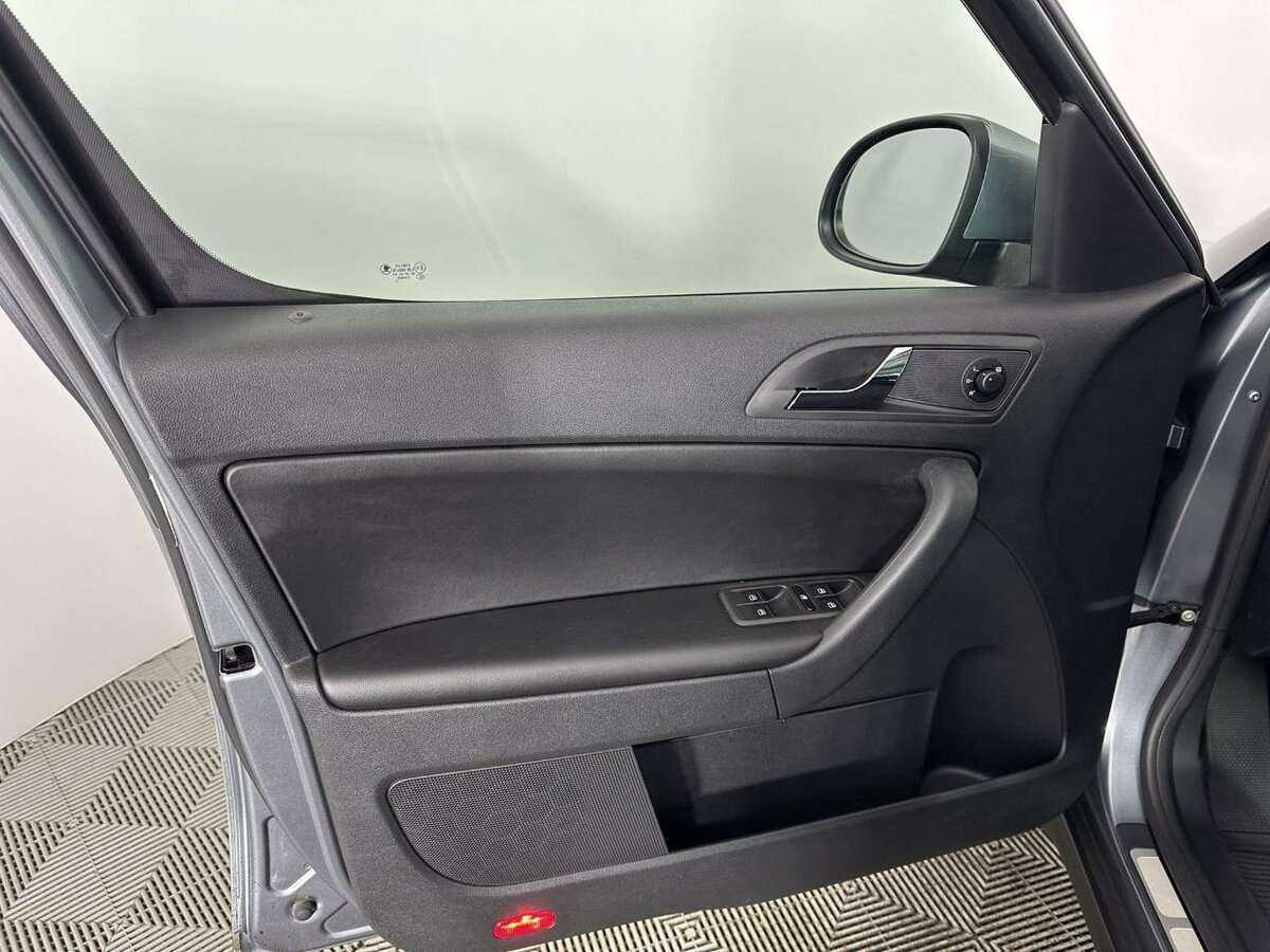 Купить Skoda Yeti, 2012, 122 993 км, фото №8