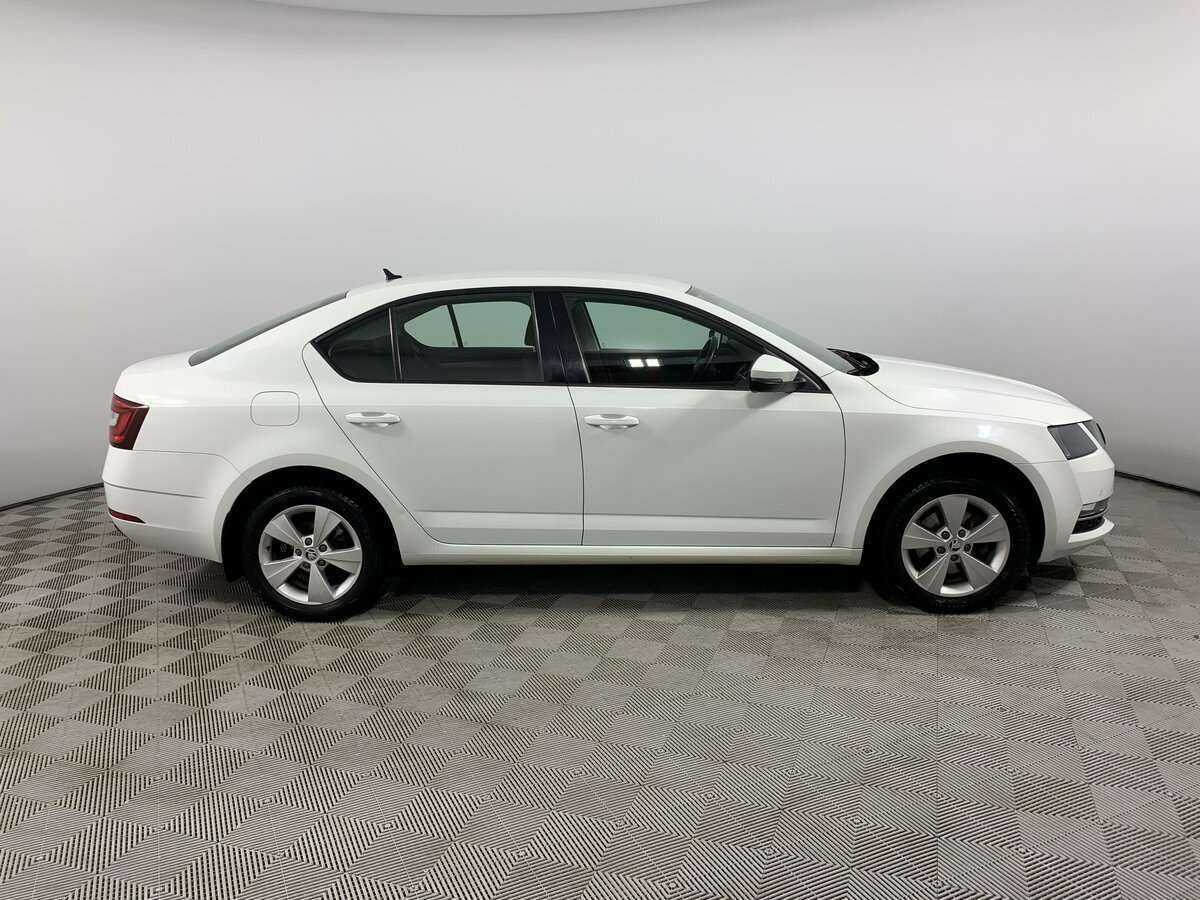 Купить Skoda Octavia, 2018, 128 642 км, фото №4