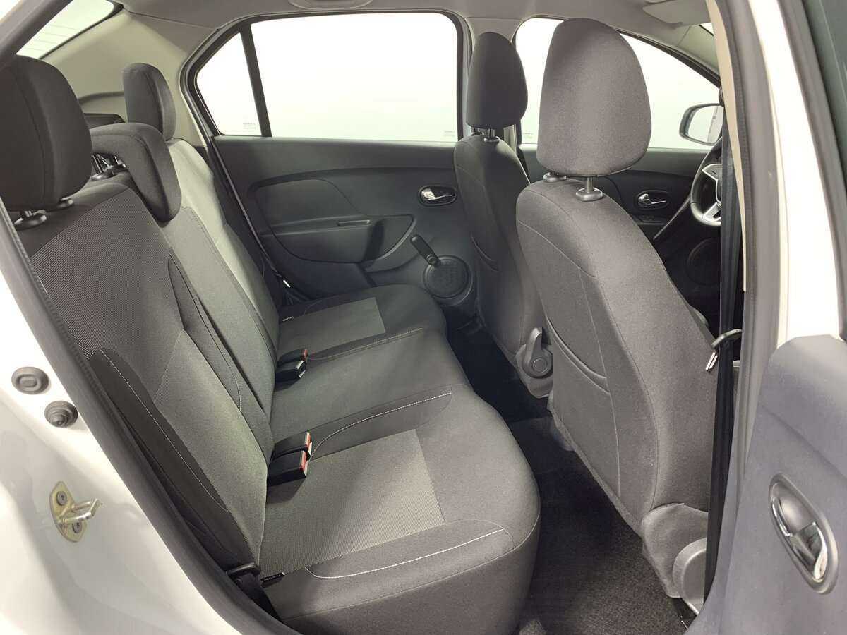 Купить Renault Logan Stepway, 2020, 70 185 км, фото №12