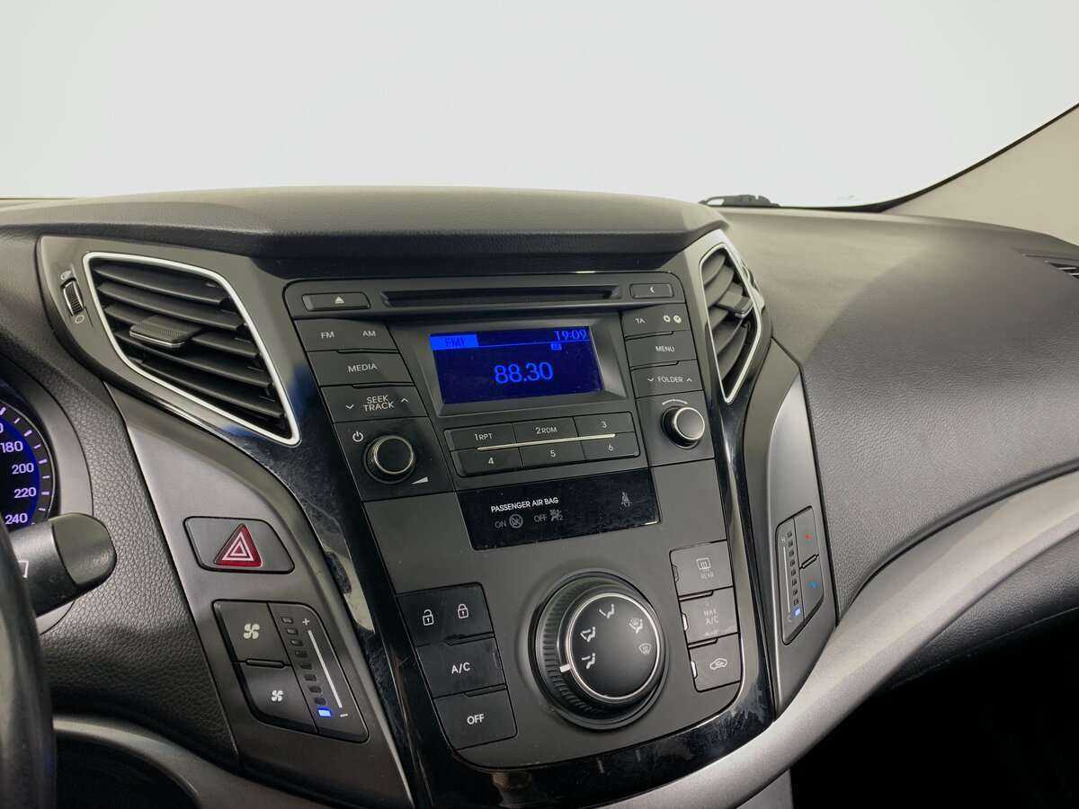 Купить Hyundai i40, 2015, 167 712 км, фото №13