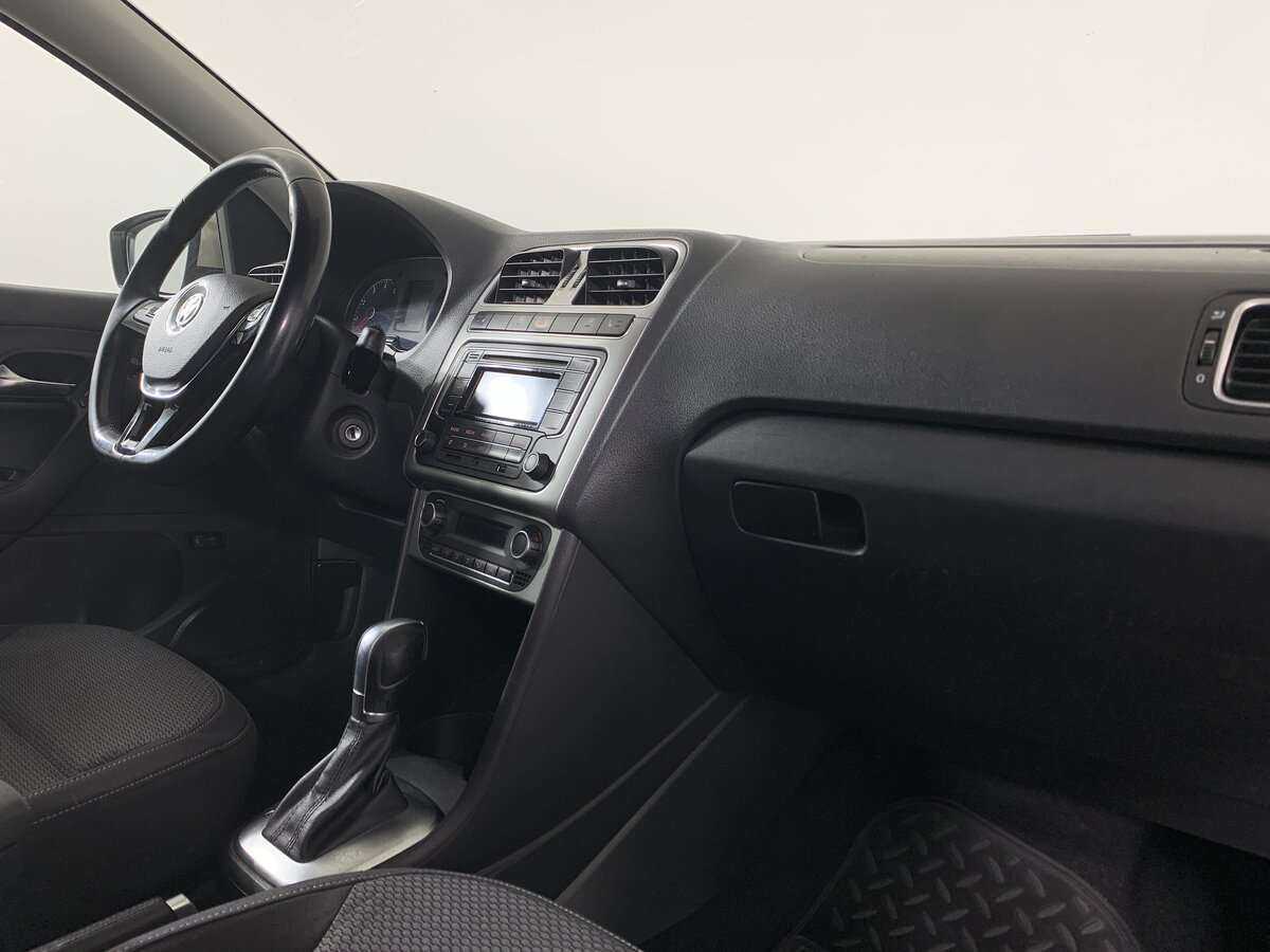 Купить Volkswagen Polo, 2015, 128 934 км, фото №11
