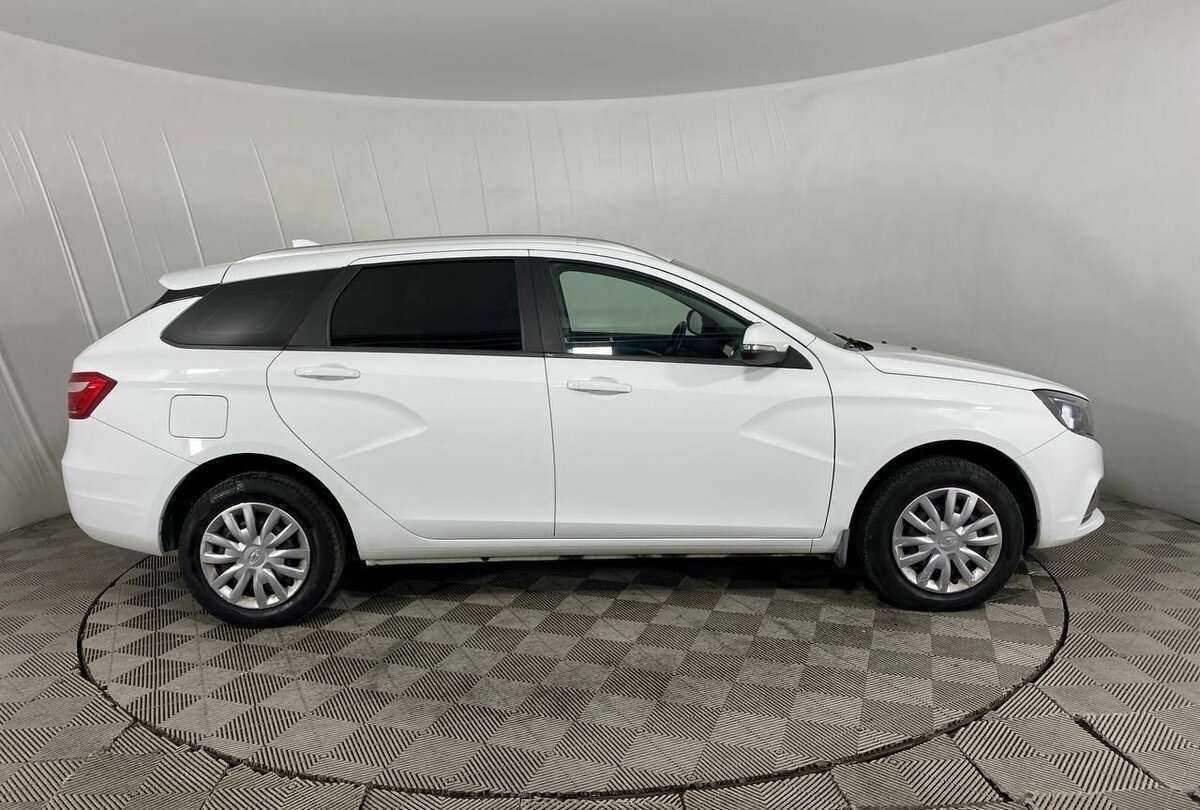 Купить Lada (ВАЗ) Vesta SW, 2021, 48 382 км, фото №4