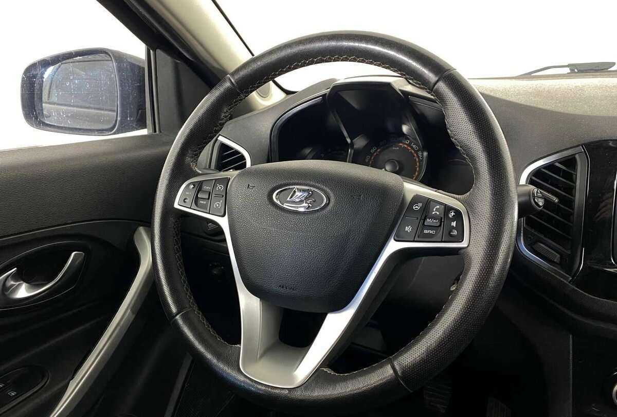 Купить Lada (ВАЗ) XRAY, 2019, 77 801 км, фото №9