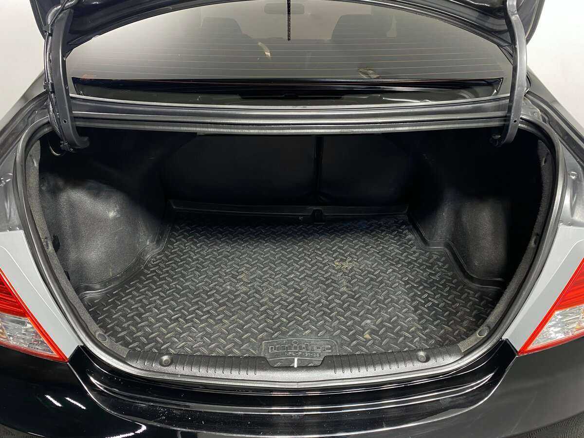 Купить Hyundai Solaris, 2013, 142 000 км, фото №10