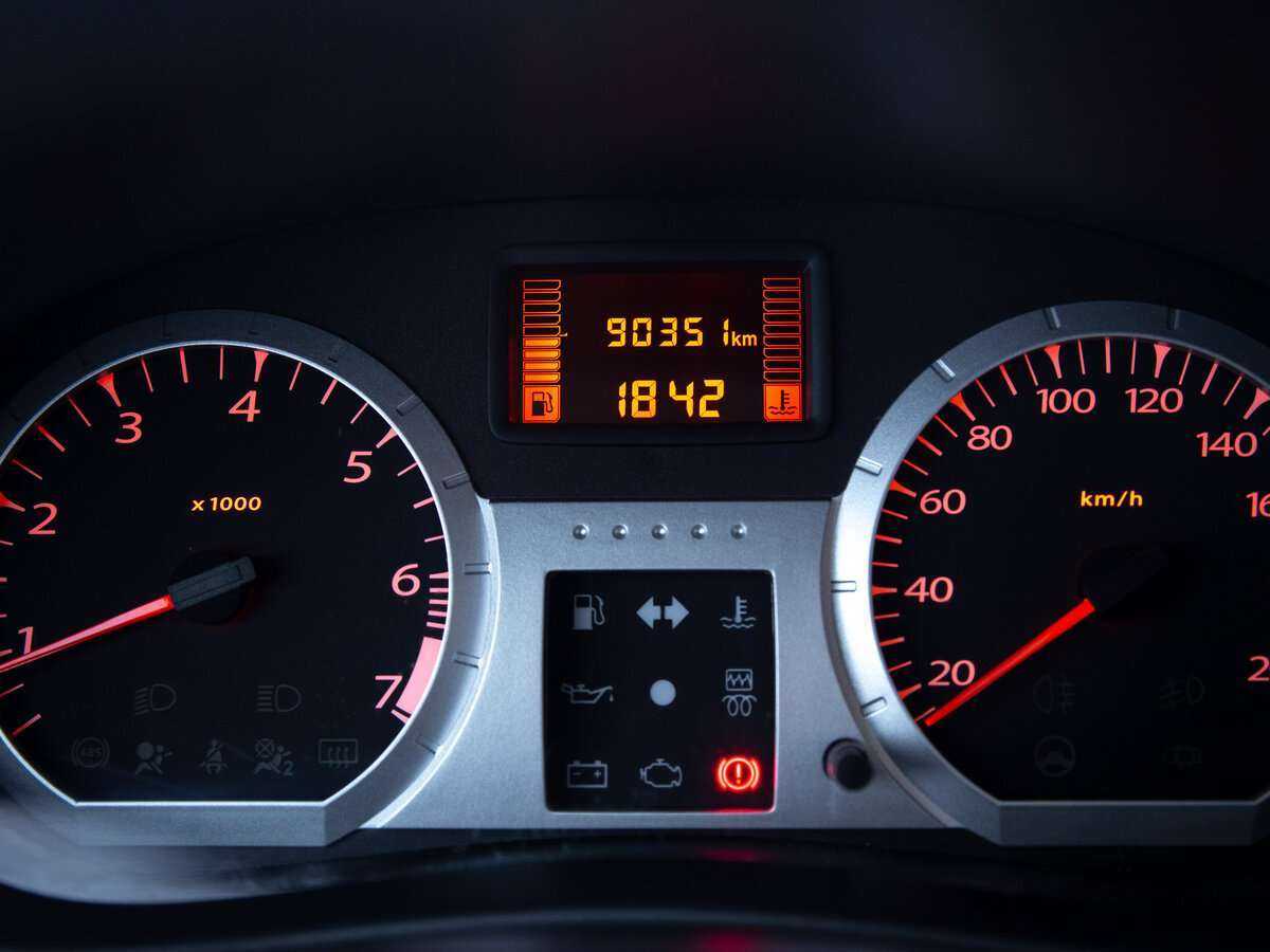 Купить Lada (ВАЗ) Largus Cross, 2019, 90 351 км, фото №13