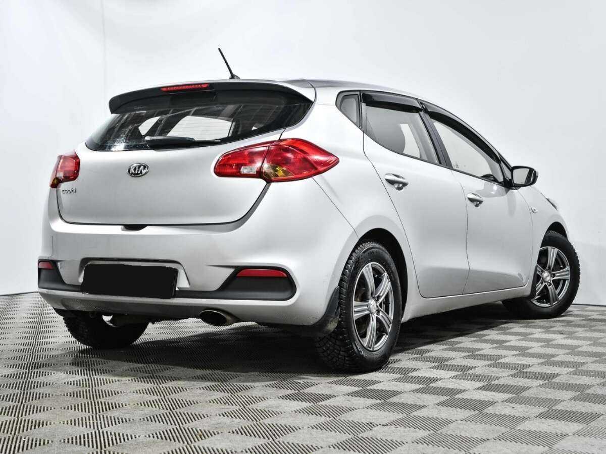 Купить Kia Ceed, 2012, 177 598 км, фото №4