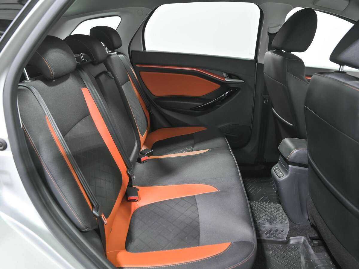 Купить Lada (ВАЗ) Vesta SW Cross, 2021, 51 399 км, фото №16