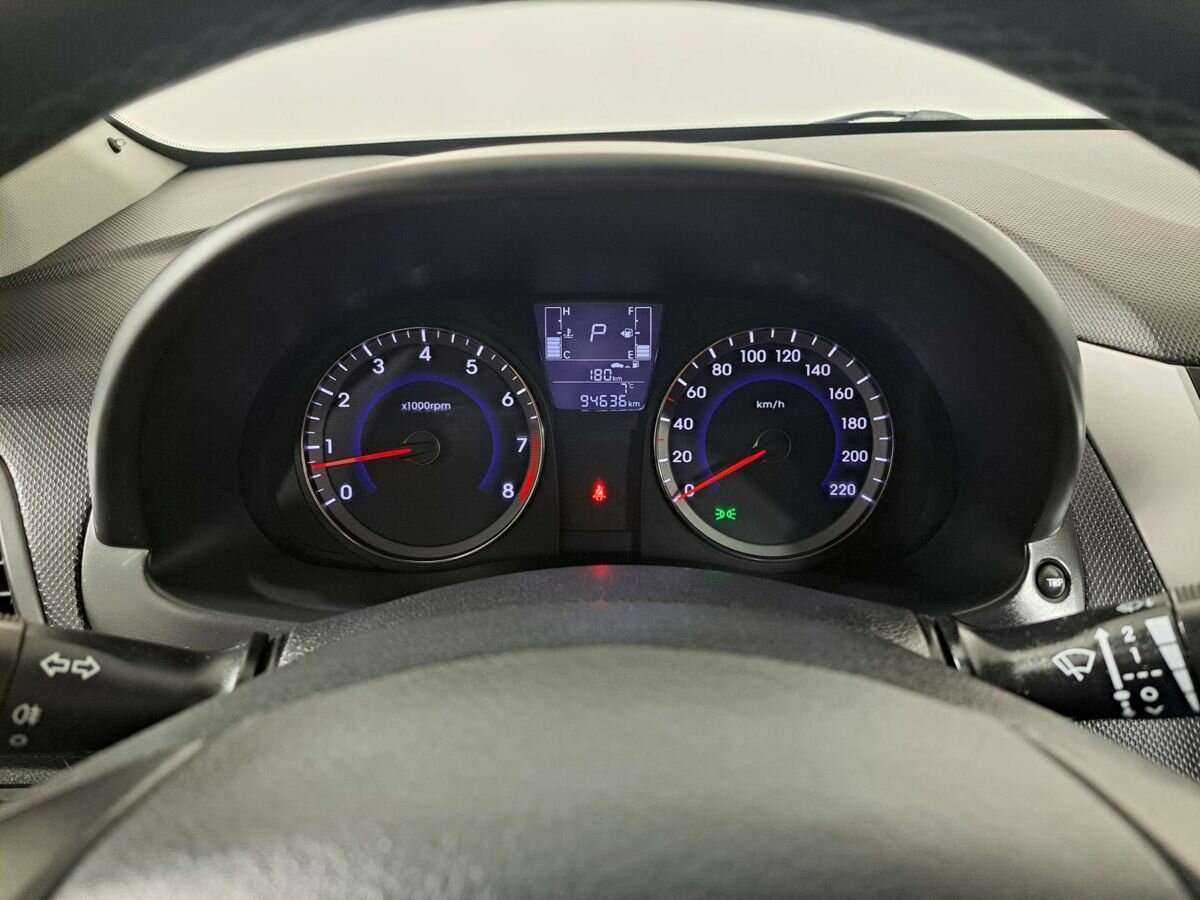 Купить Hyundai Solaris, 2015, 94 491 км, фото №11