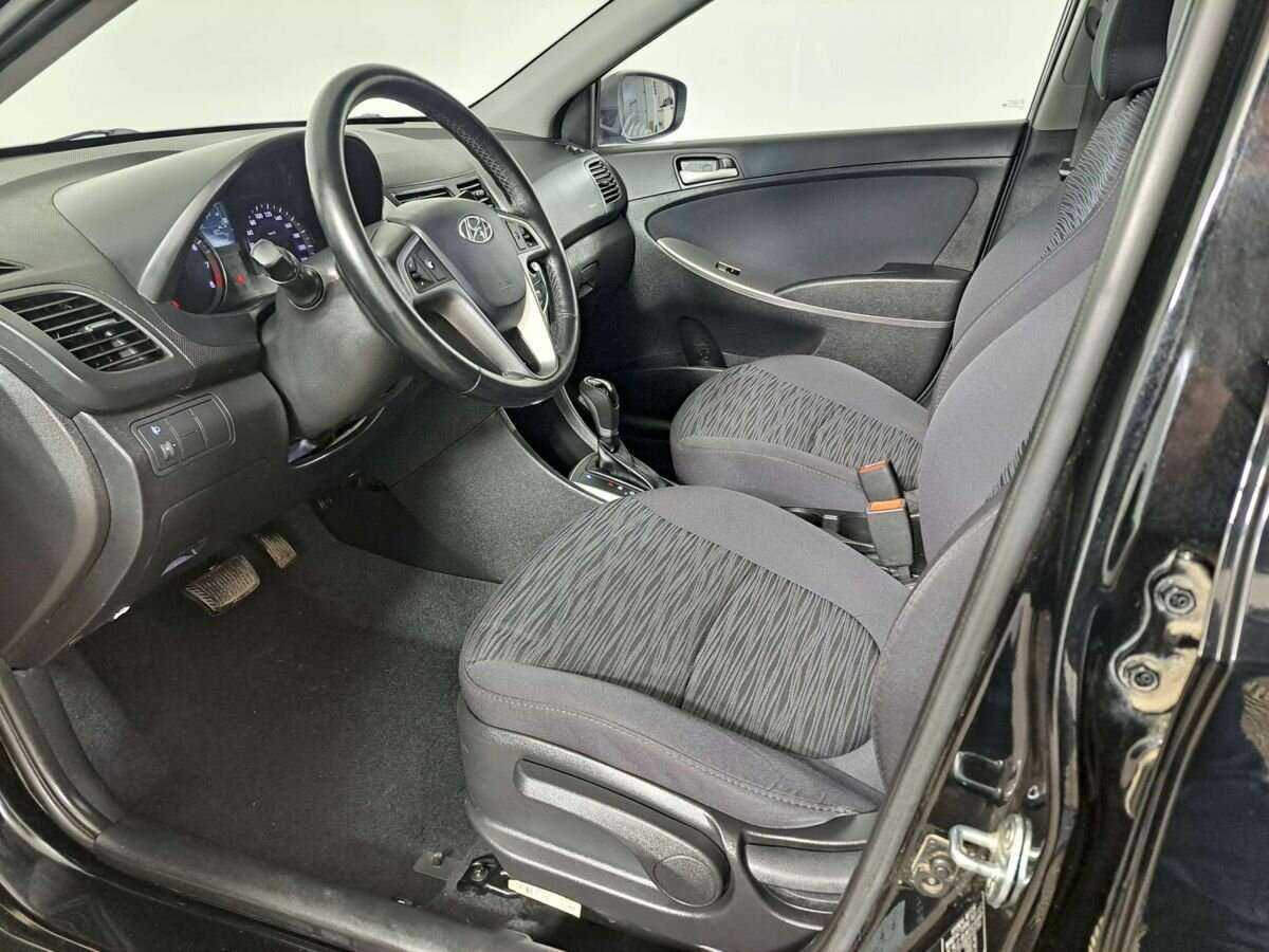 Купить Hyundai Solaris, 2015, 94 491 км, фото №14