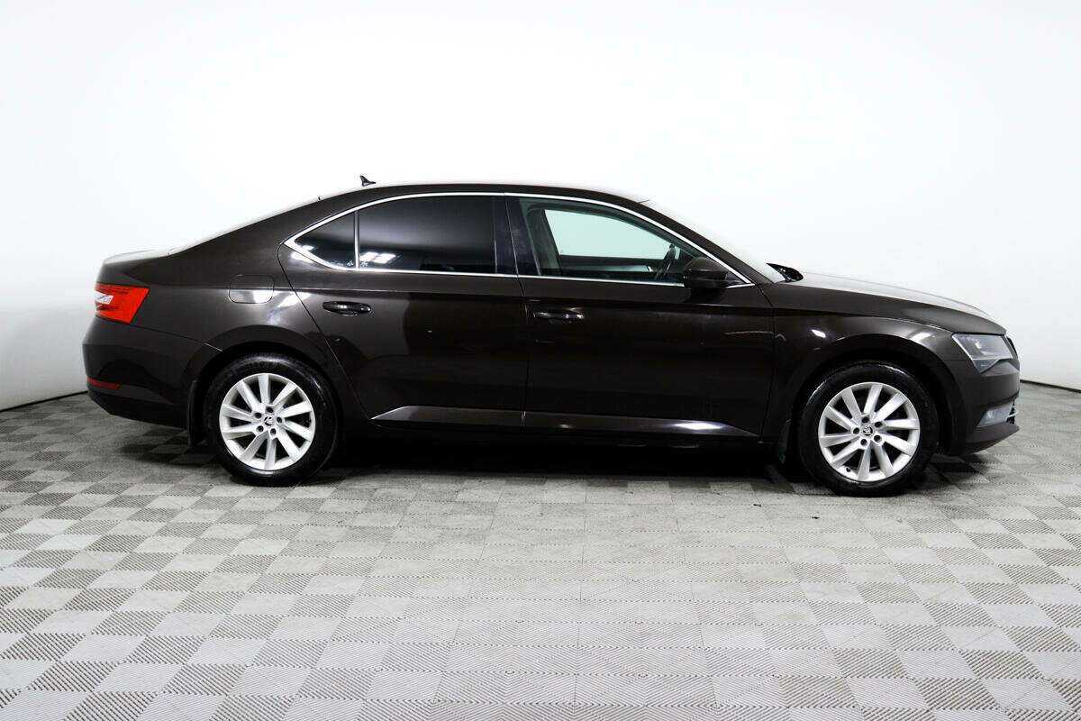 Купить Skoda Superb, 2015, 139 342 км, фото №4