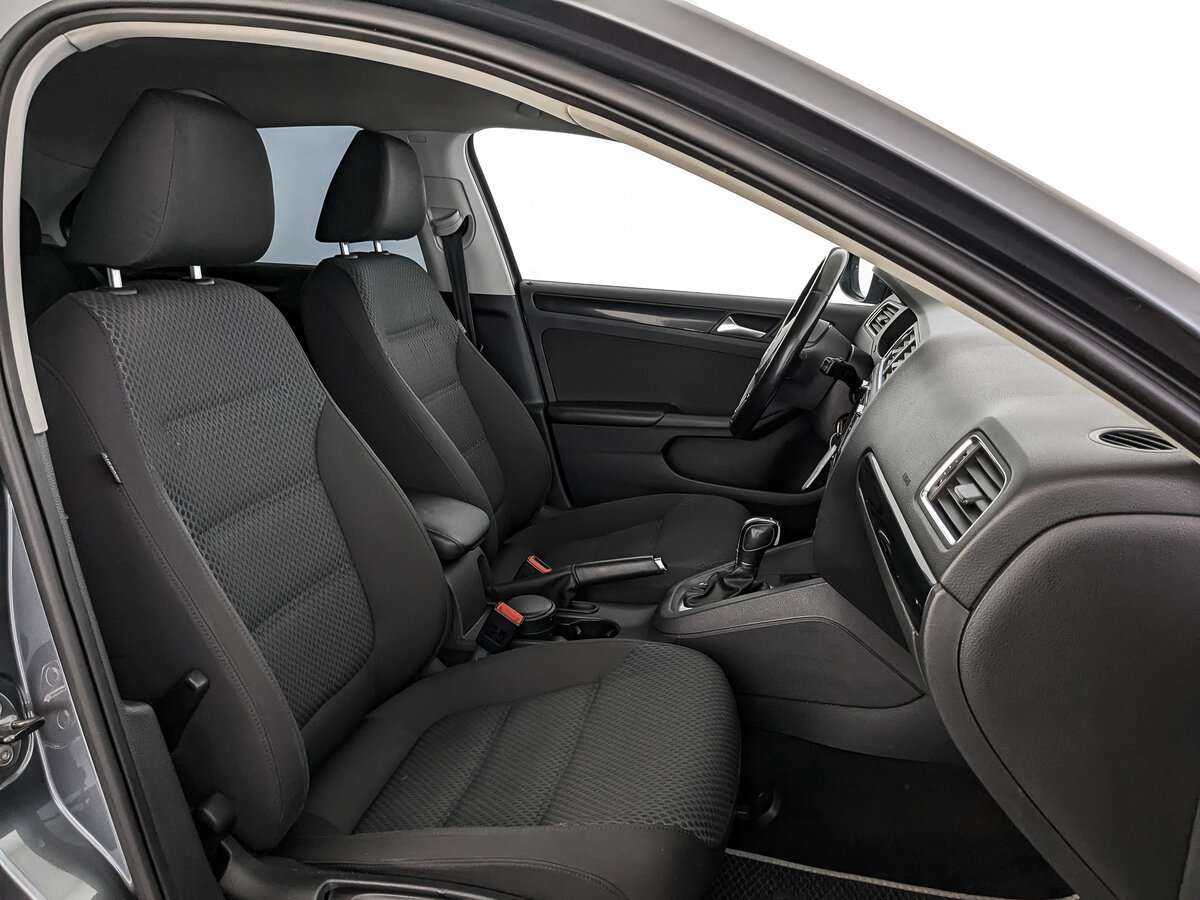 Купить Volkswagen Jetta, 2012, 125 436 км, фото №18