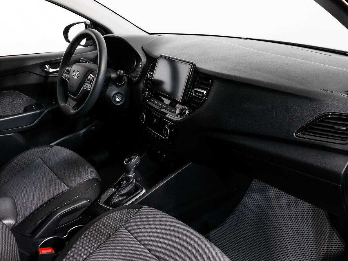 Купить Hyundai Solaris, 2021, 16 000 км, фото №11