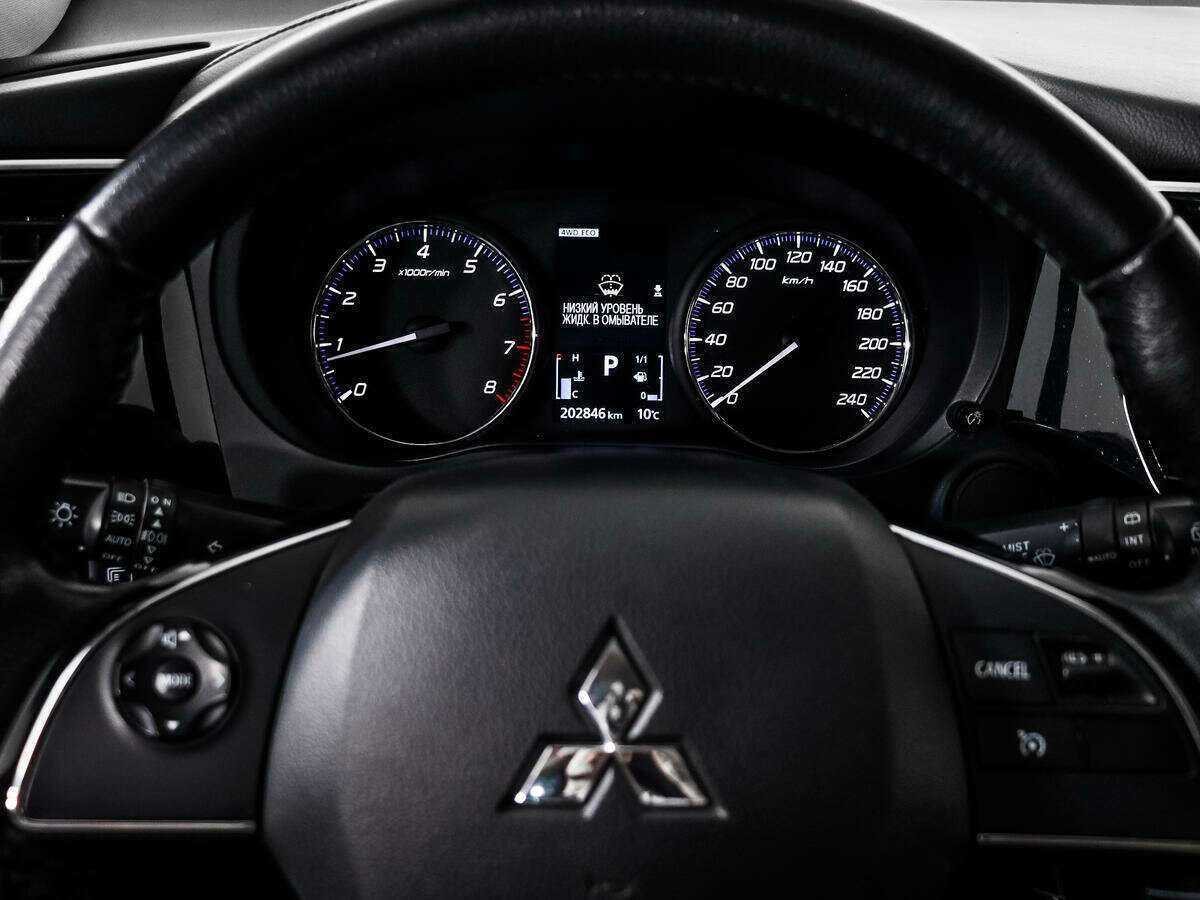Купить Mitsubishi Outlander, 2018, 202 715 км, фото №15