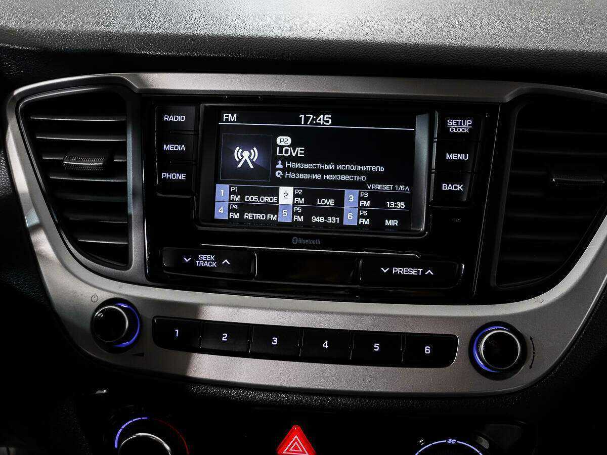 Купить Hyundai Solaris, 2017, 118 578 км, фото №13