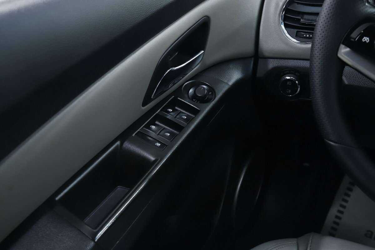 Купить Chevrolet Cruze, 2015, 74 500 км, фото №10