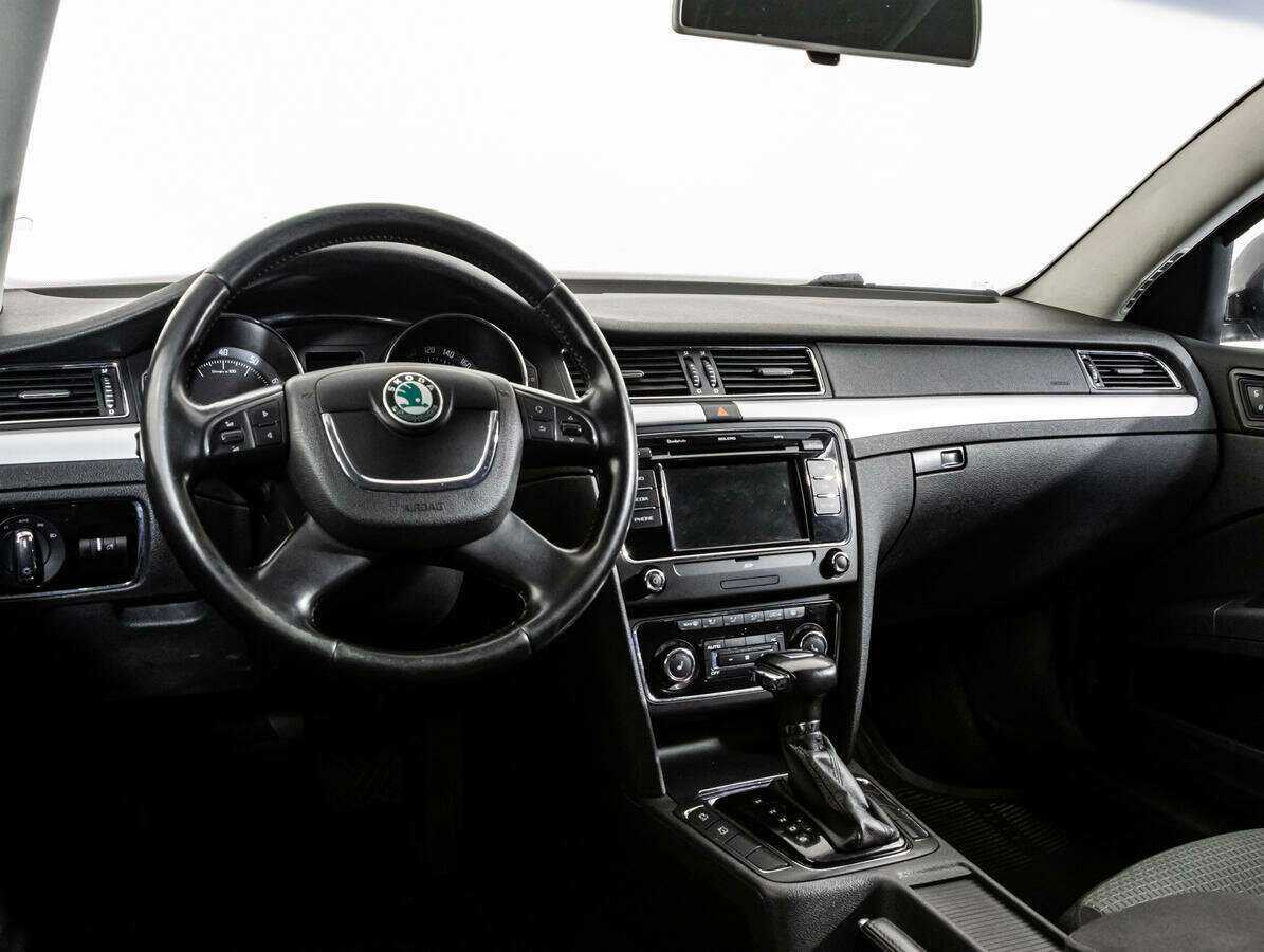 Купить Skoda Superb, 2012, 216 000 км, фото №11