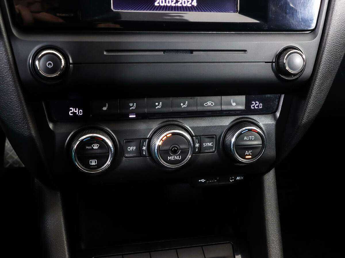 Купить Skoda Octavia, 2015, 194 830 км, фото №11