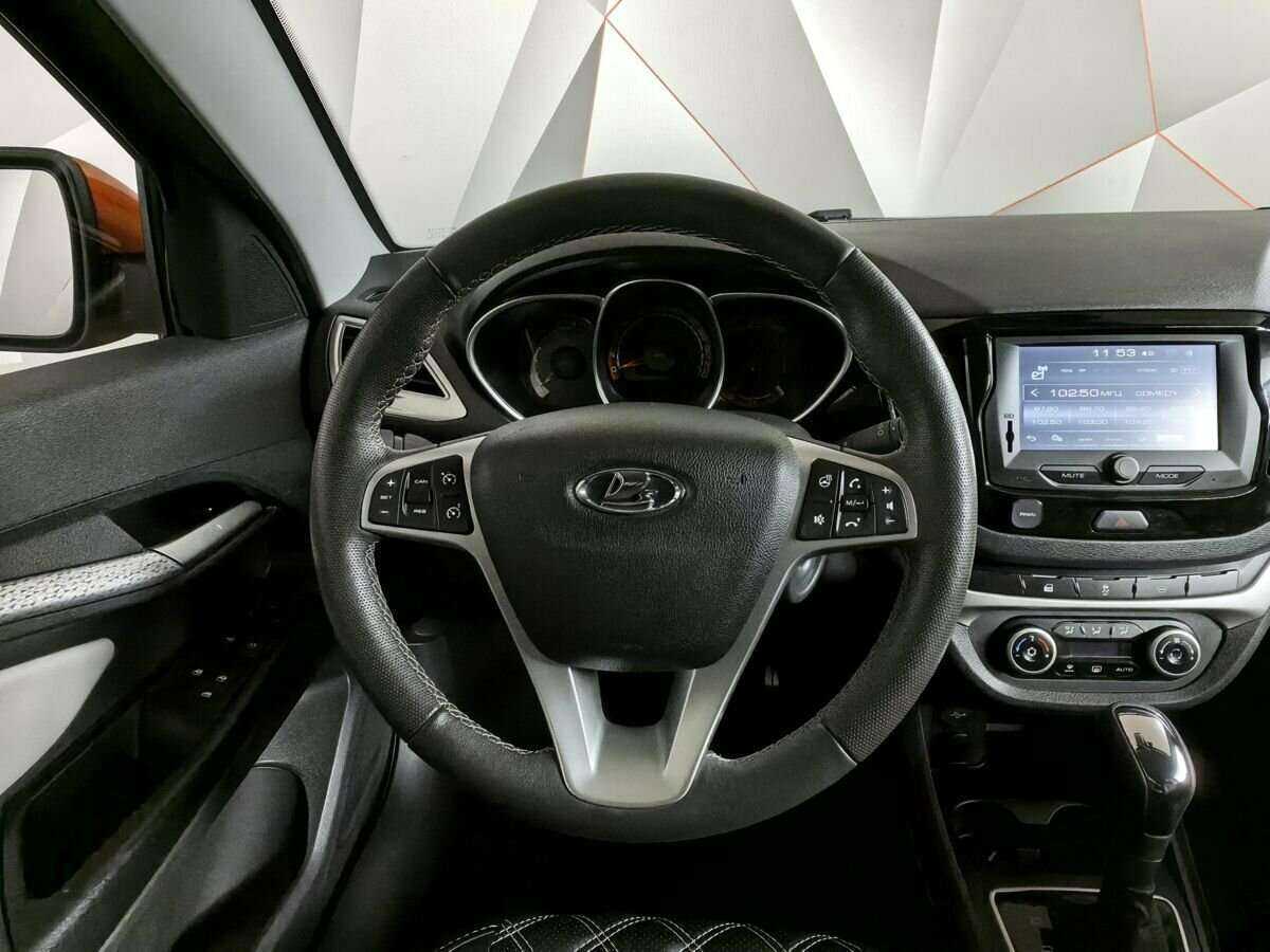 Купить Lada (ВАЗ) Vesta Cross, 2020, 42 083 км, фото №15