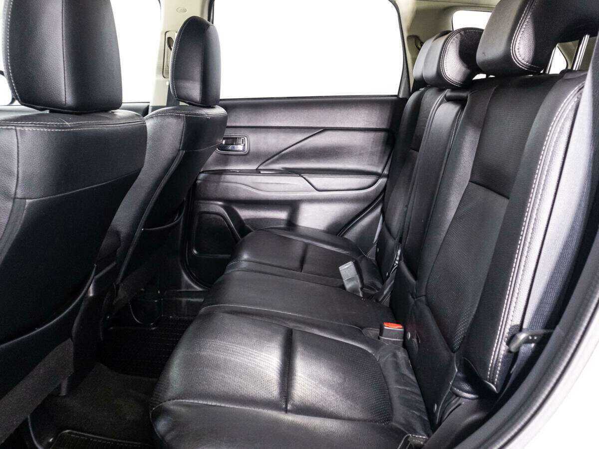 Купить Mitsubishi Outlander, 2015, 136 683 км, фото №10