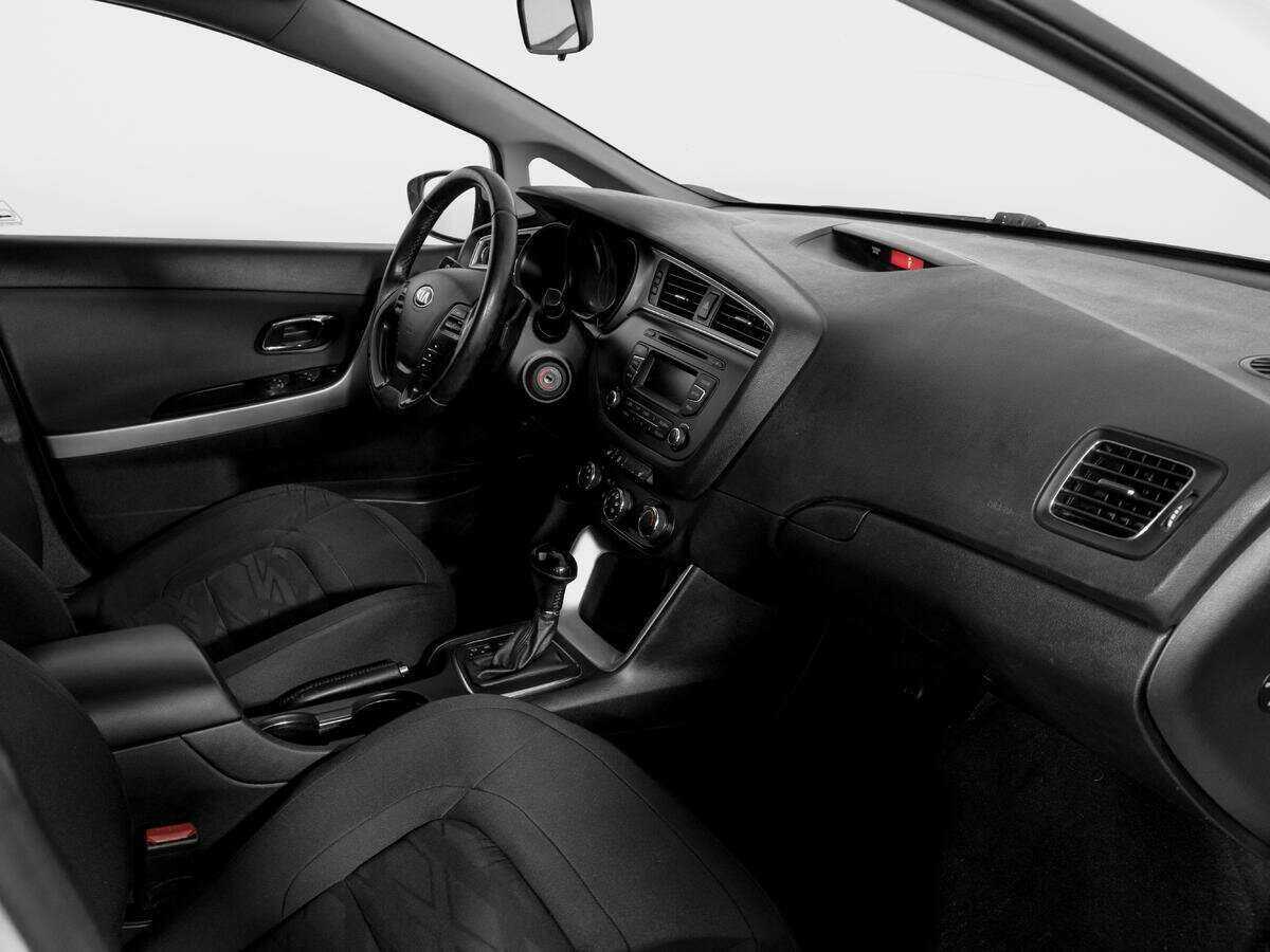 Купить Kia Ceed, 2016, 138 159 км, фото №9