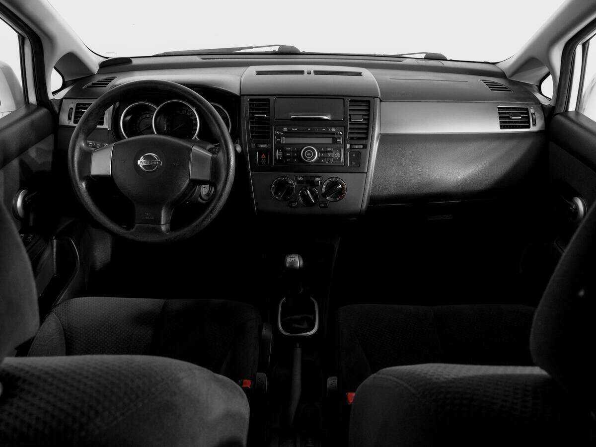 Купить Nissan Tiida, 2013, 140 737 км, фото №11
