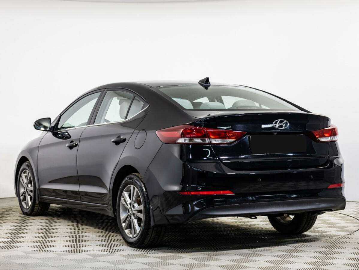Купить Hyundai Elantra, 2018, 109 281 км, фото №6