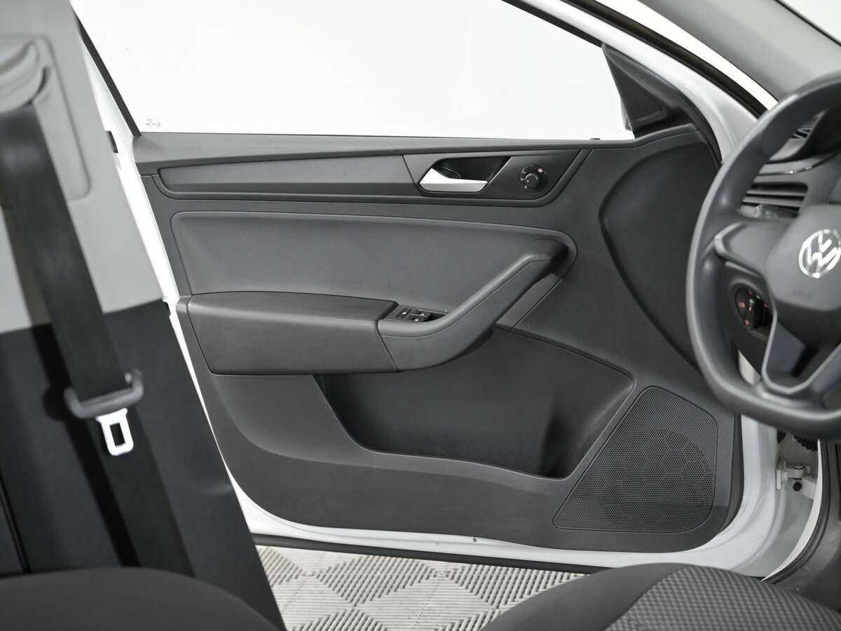 Купить Volkswagen Polo, 2020, 128 000 км, фото №8