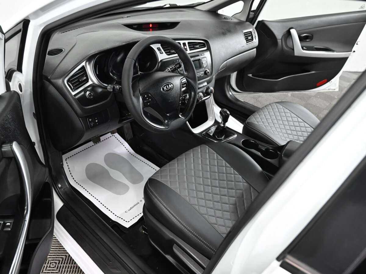 Купить Kia Ceed, 2013, 146 000 км, фото №8