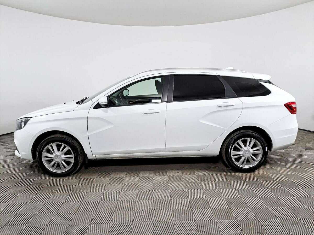 Купить Lada (ВАЗ) Vesta SW, 2018, 139 100 км, фото №8