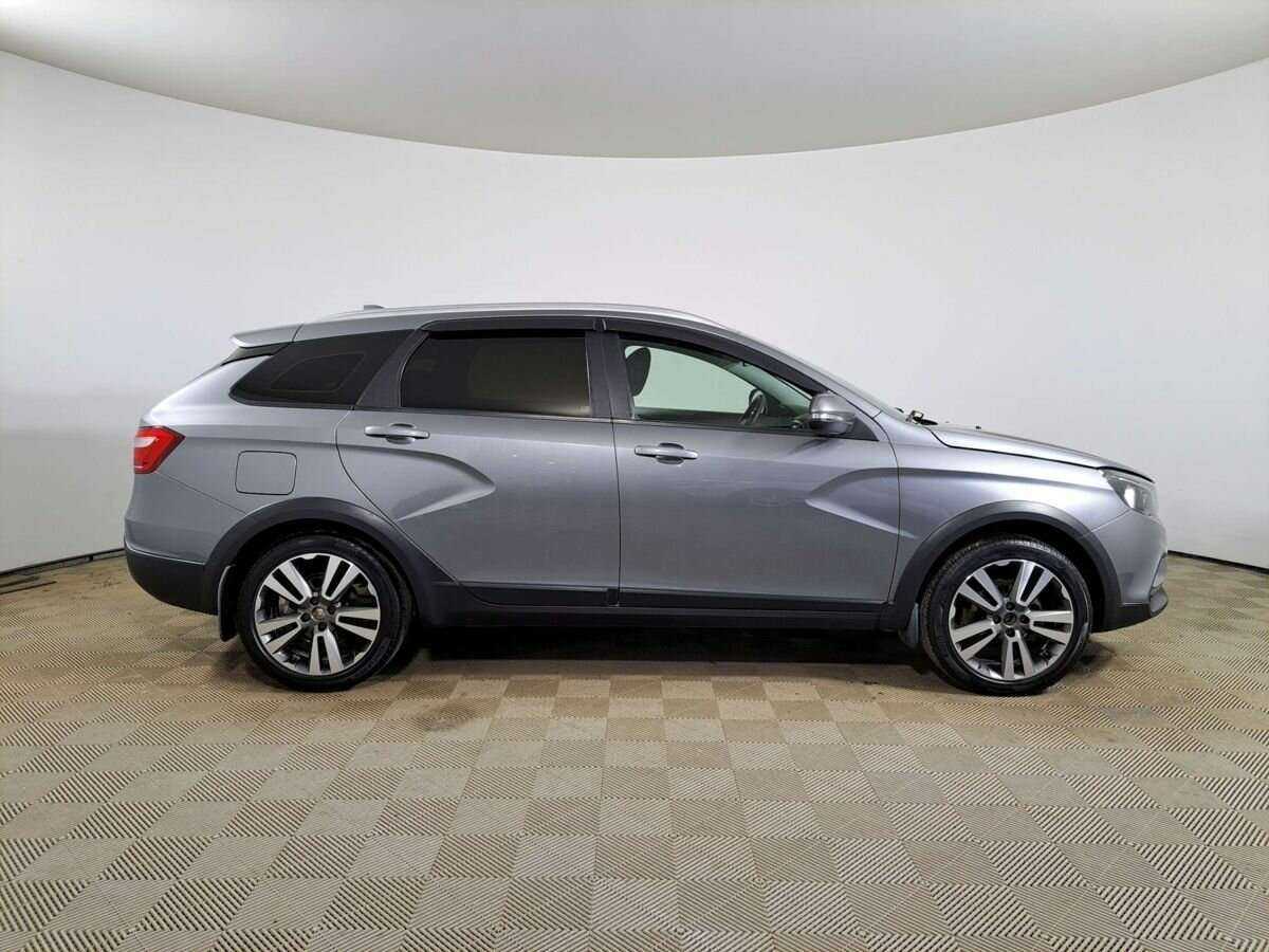 Купить Lada (ВАЗ) Vesta SW Cross, 2019, 64 600 км, фото №4