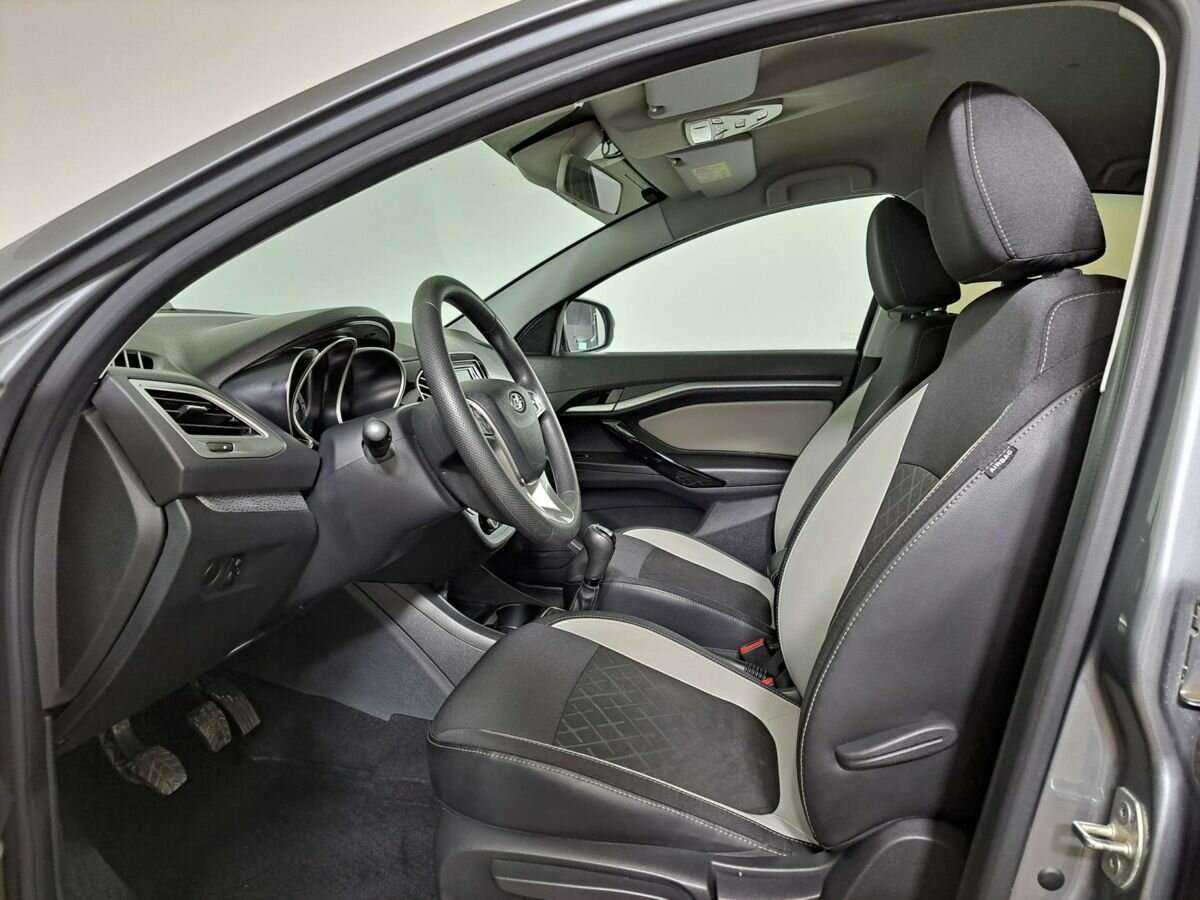 Купить Lada (ВАЗ) Vesta SW Cross, 2019, 64 600 км, фото №14