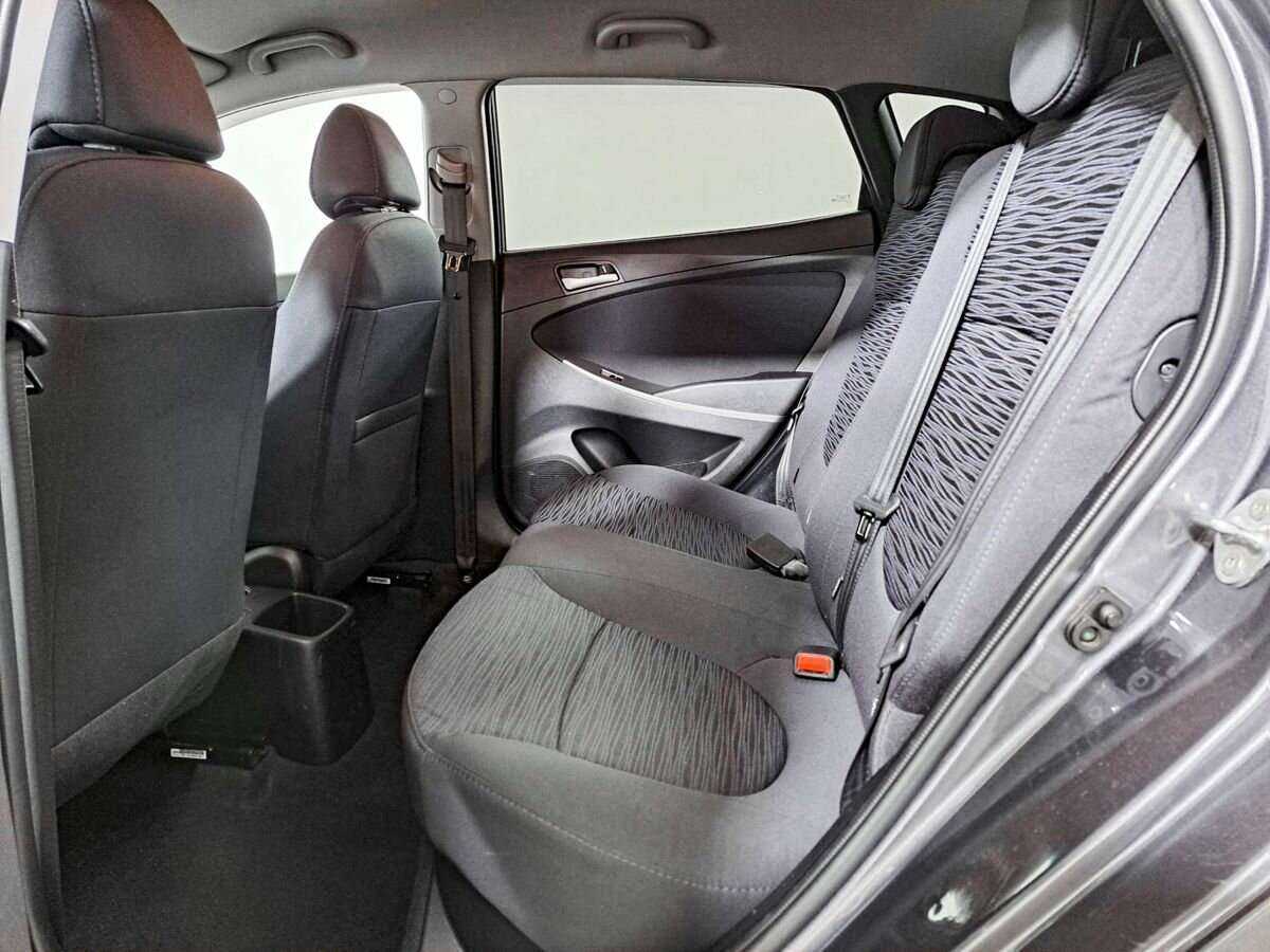 Купить Hyundai Solaris, 2016, 114 500 км, фото №12