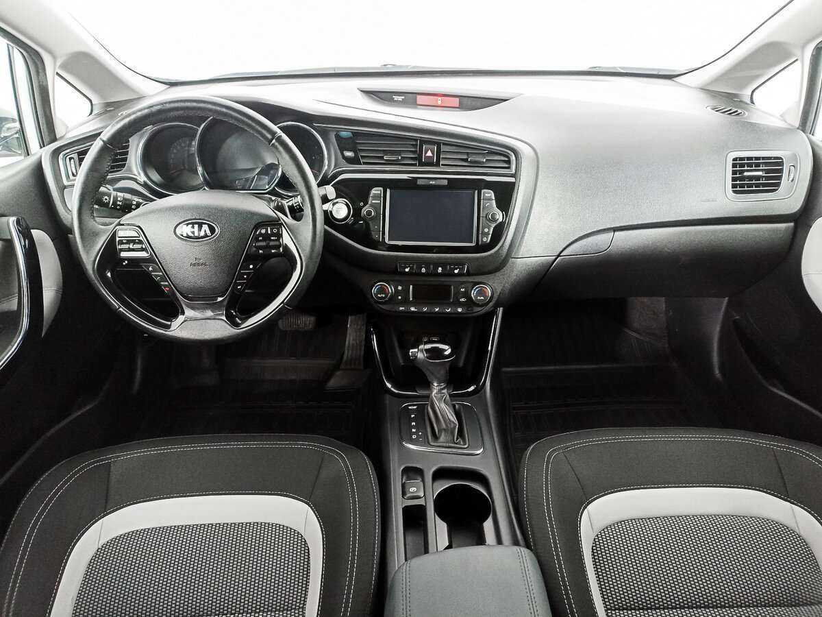 Купить Kia Ceed, 2018, 50 946 км, фото №14