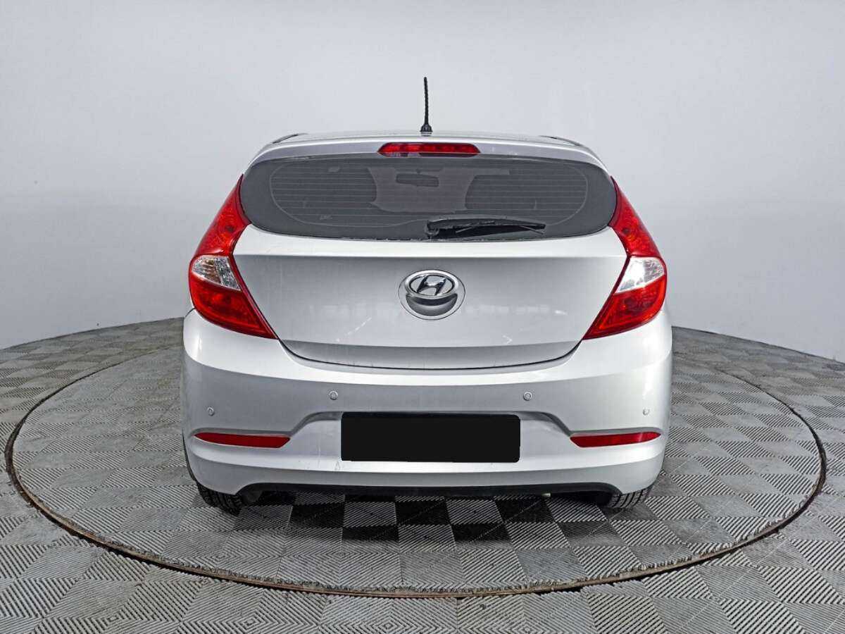 Купить Hyundai Solaris, 2016, 69 858 км, фото №6