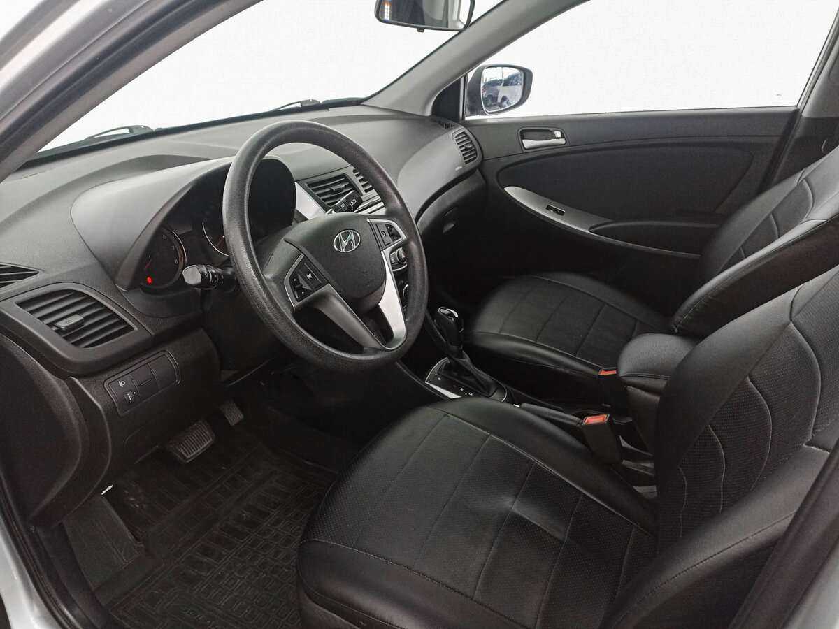 Купить Hyundai Solaris, 2016, 69 858 км, фото №14