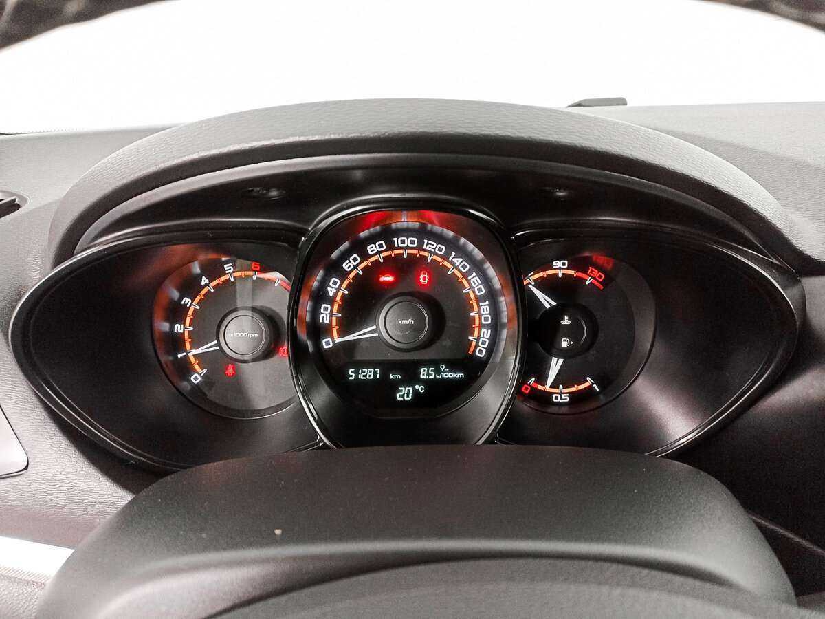 Купить Lada (ВАЗ) Vesta SW, 2020, 51 837 км, фото №11