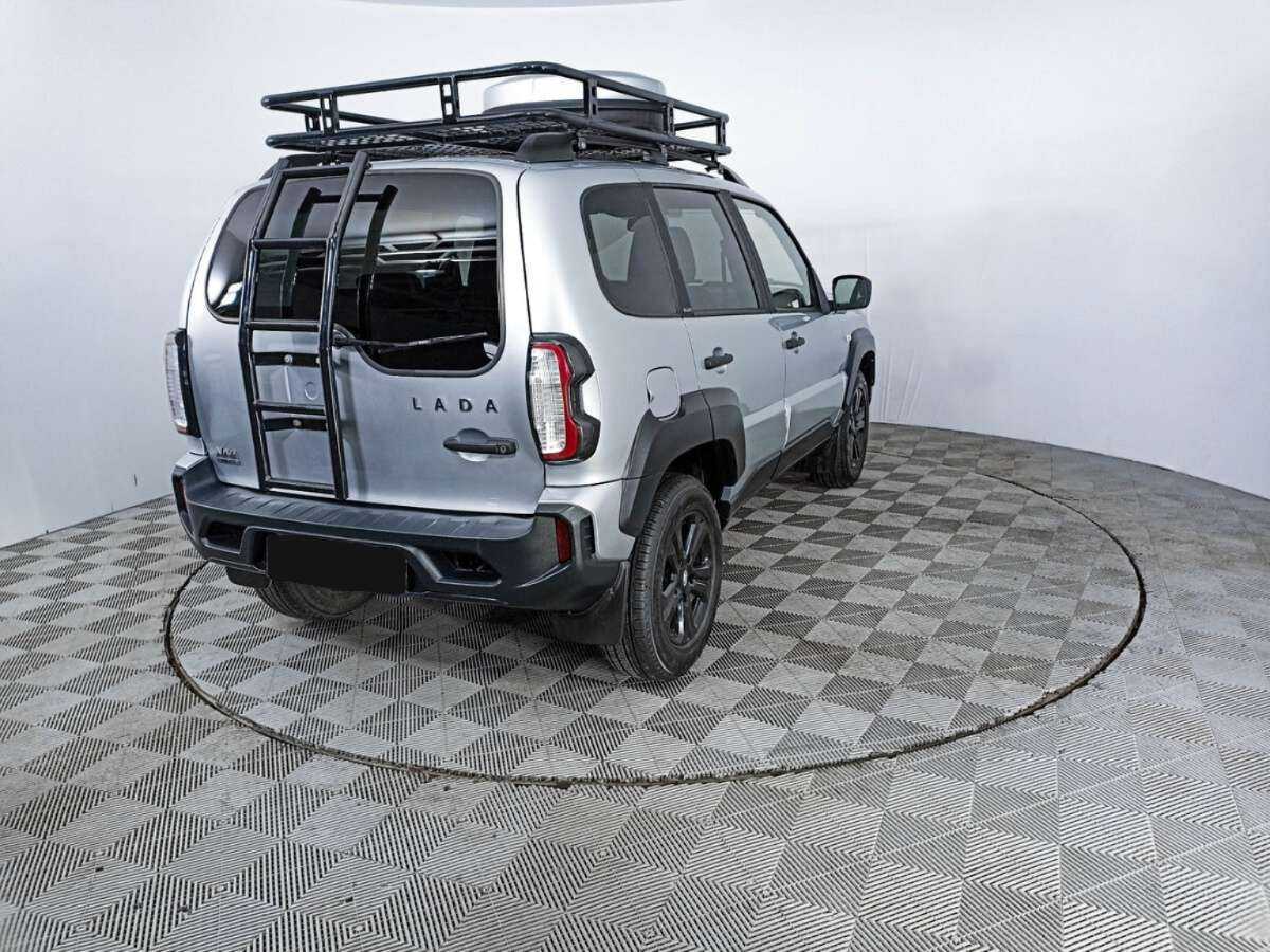 Купить Lada (ВАЗ) Niva, 2022, 17 792 км, фото №5