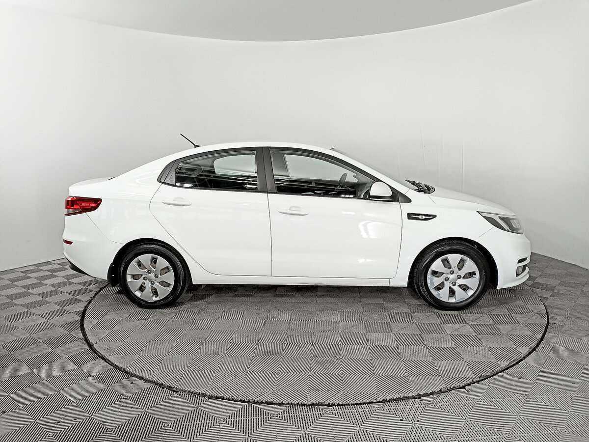 Купить Kia Rio, 2015, 95 379 км, фото №4