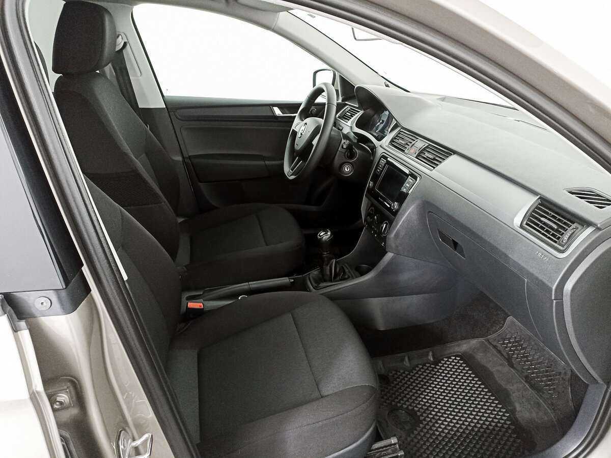 Купить Skoda Rapid, 2019, 82 677 км, фото №9