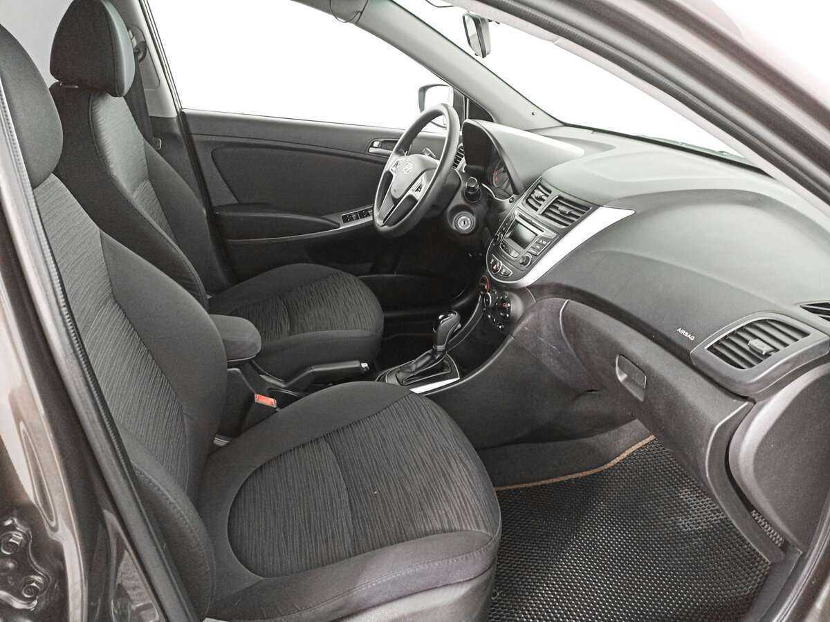 Купить Hyundai Solaris, 2015, 129 004 км, фото №11