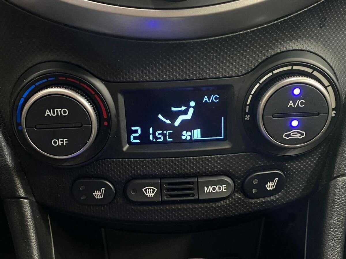 Купить Hyundai Solaris, 2015, 108 260 км, фото №15