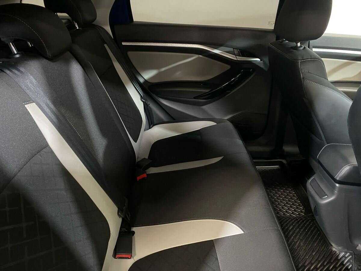 Купить Lada (ВАЗ) Vesta SW Cross, 2021, 63 366 км, фото №11