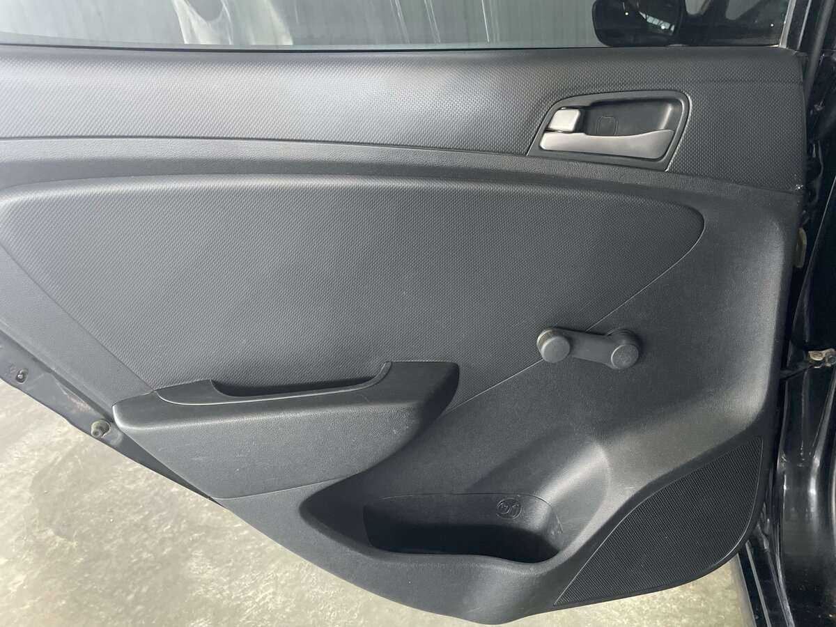 Купить Hyundai Solaris, 2016, 177 203 км, фото №18