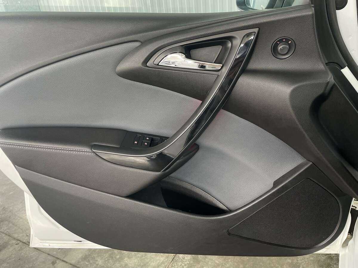 Купить Opel Astra, 2014, 145 050 км, фото №17