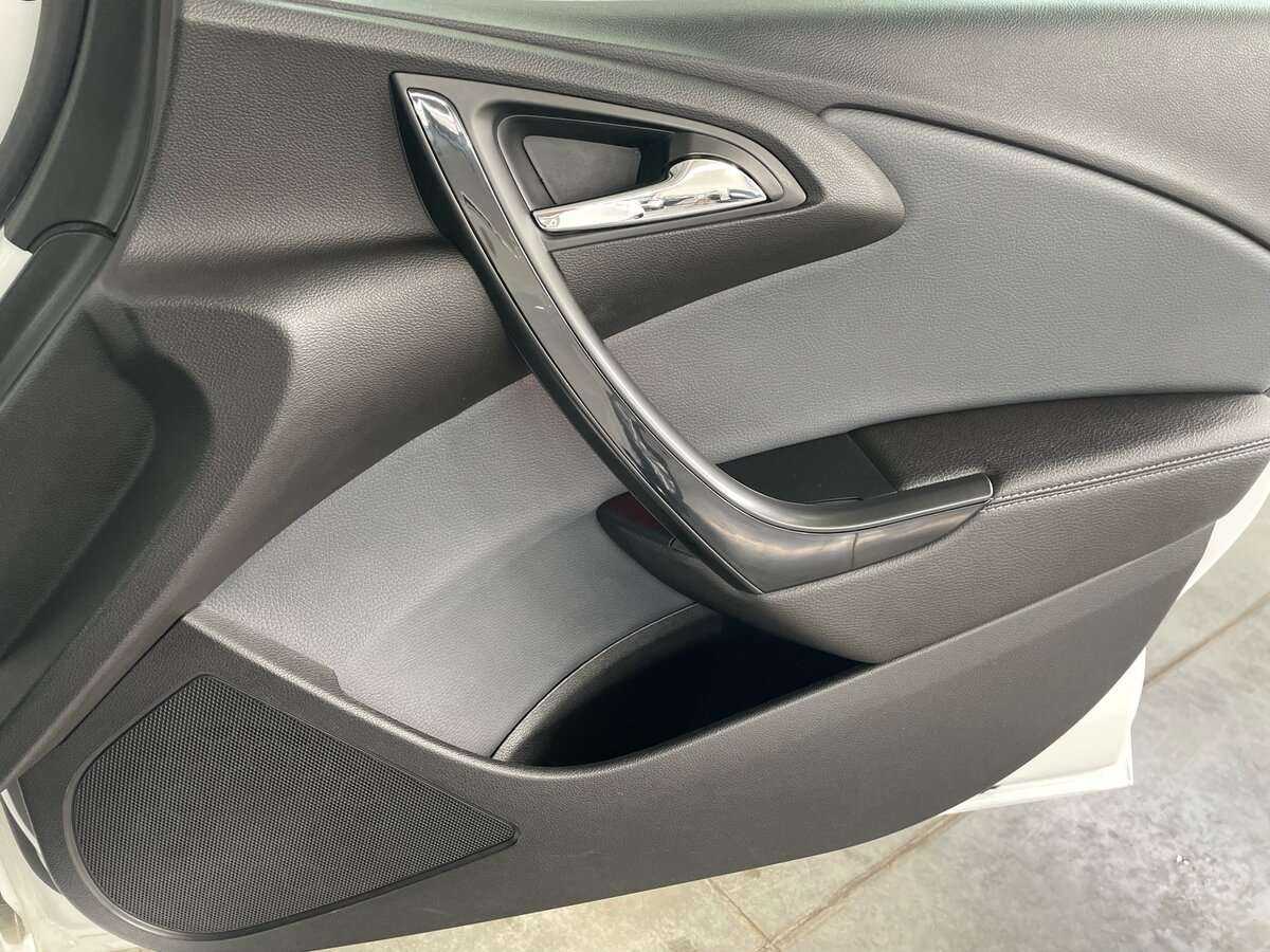 Купить Opel Astra, 2014, 145 050 км, фото №19