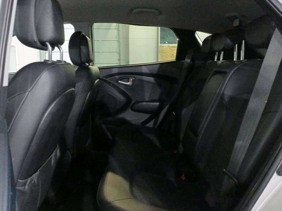 Купить Hyundai ix35, 2012, 173 631 км, фото №10